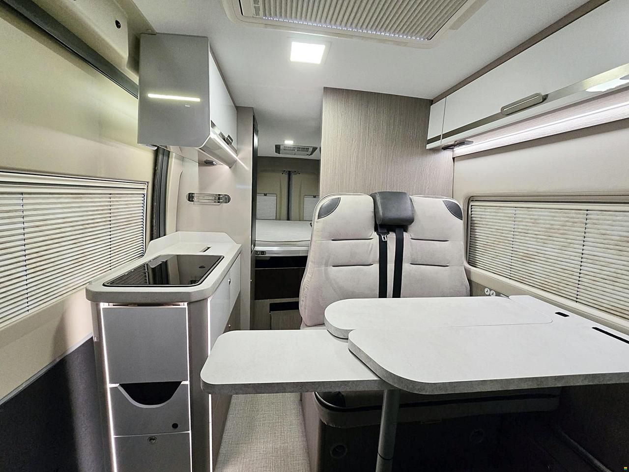 Chausson V 690 PREMIUM ROAD LINE 2.3 9G-AUTOMATIK