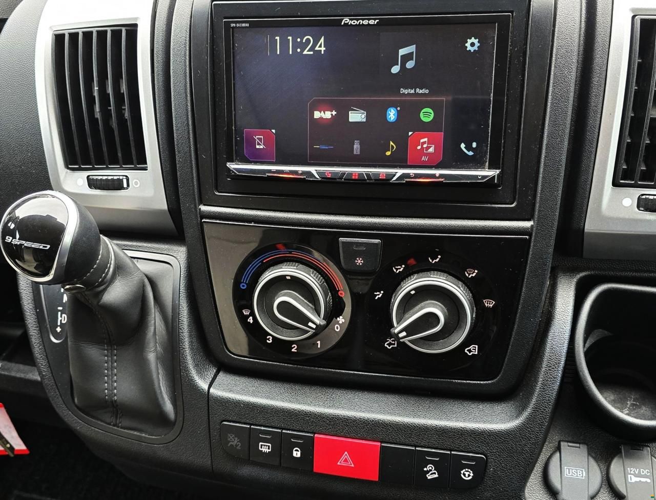 Chausson V 690 PREMIUM ROAD LINE 2.3 9G-AUTOMATIK