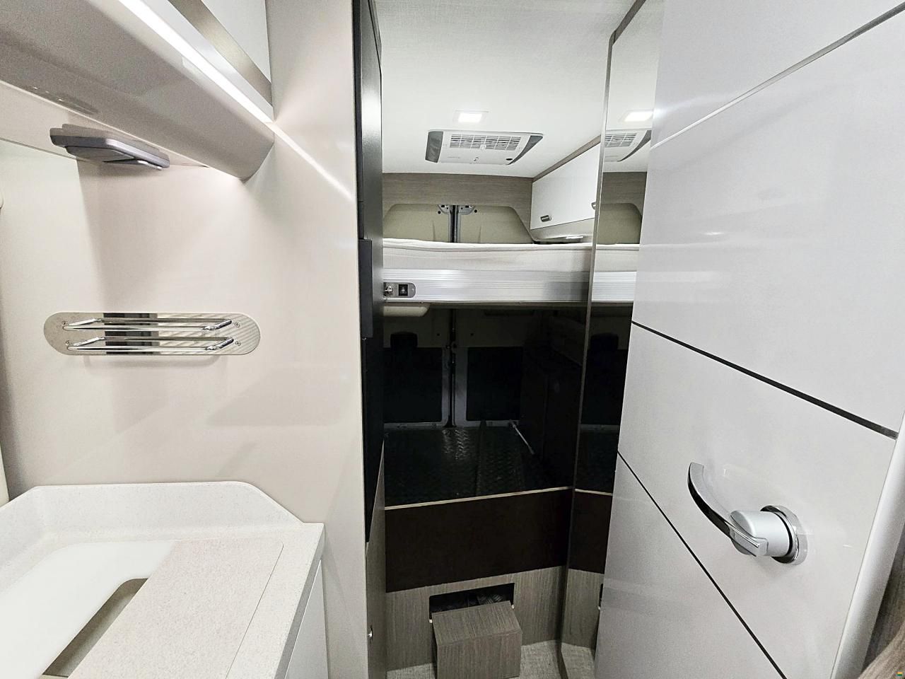 Chausson V 690 PREMIUM ROAD LINE 2.3 9G-AUTOMATIK