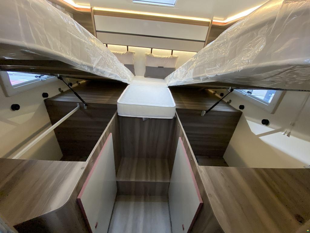 Roller Team Kronos 287TL, Ford Transit 165PS Automat