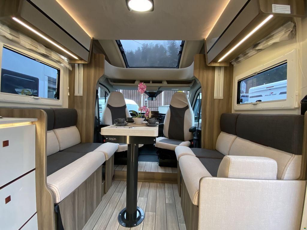 Roller Team Kronos 287TL, Ford Transit 165PS Automat