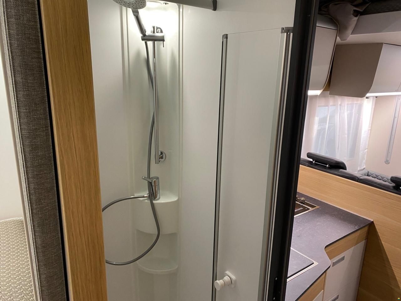 Adria MATRIX AXESS 650 SL