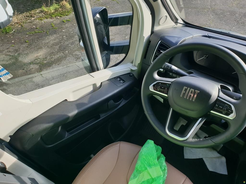 B&uuml;rstner Lyseo TD 644 G Rundsitzgruppe