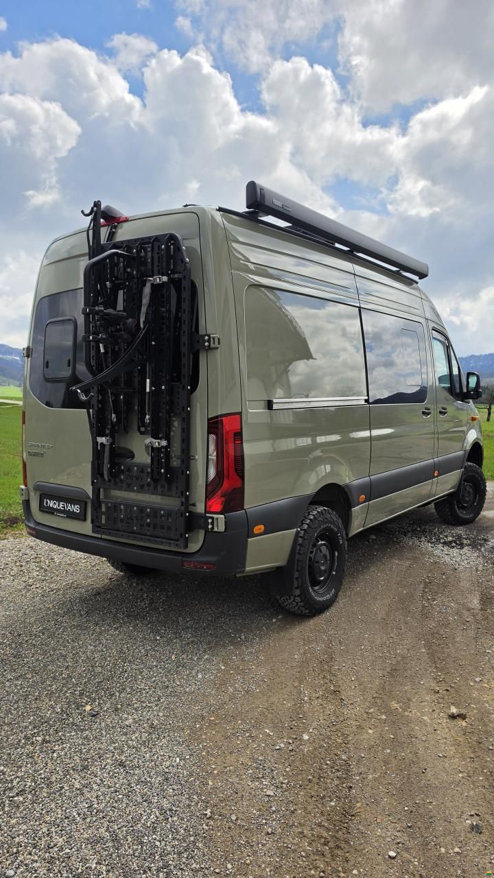 Mercedes Benz Sprinter 907 4x4 319