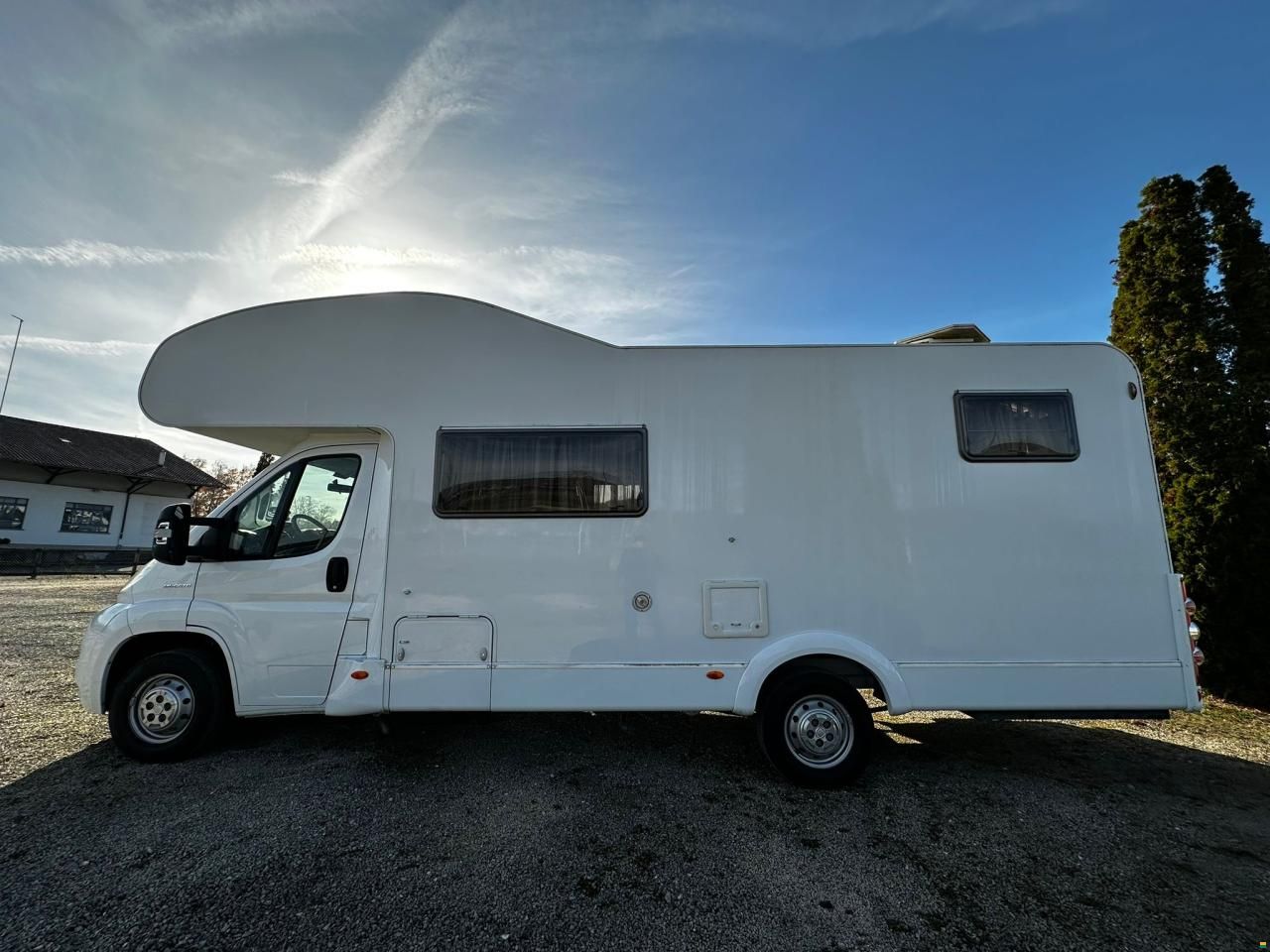 Fiat *CARADO 2.3JTD 130PS RIESEN-HECKGARAGE*