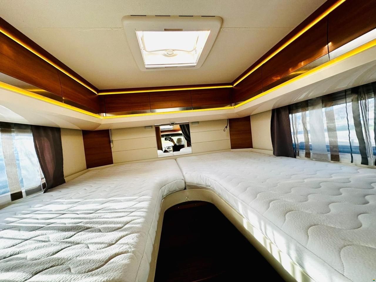 Renault ***FIRST CLASS HOBBY L&Auml;NGSBETT***