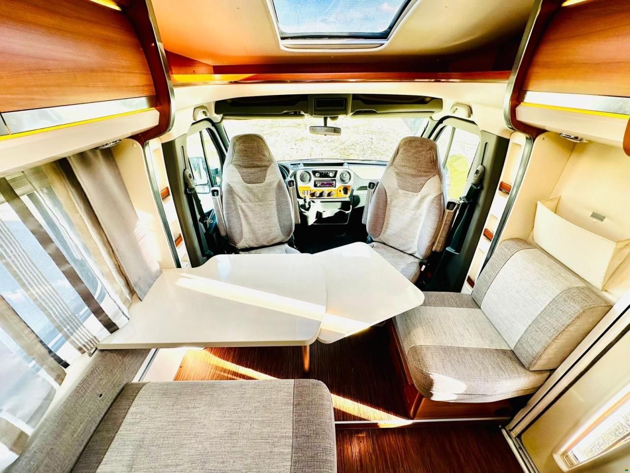 Renault ***FIRST CLASS HOBBY L&Auml;NGSBETT***