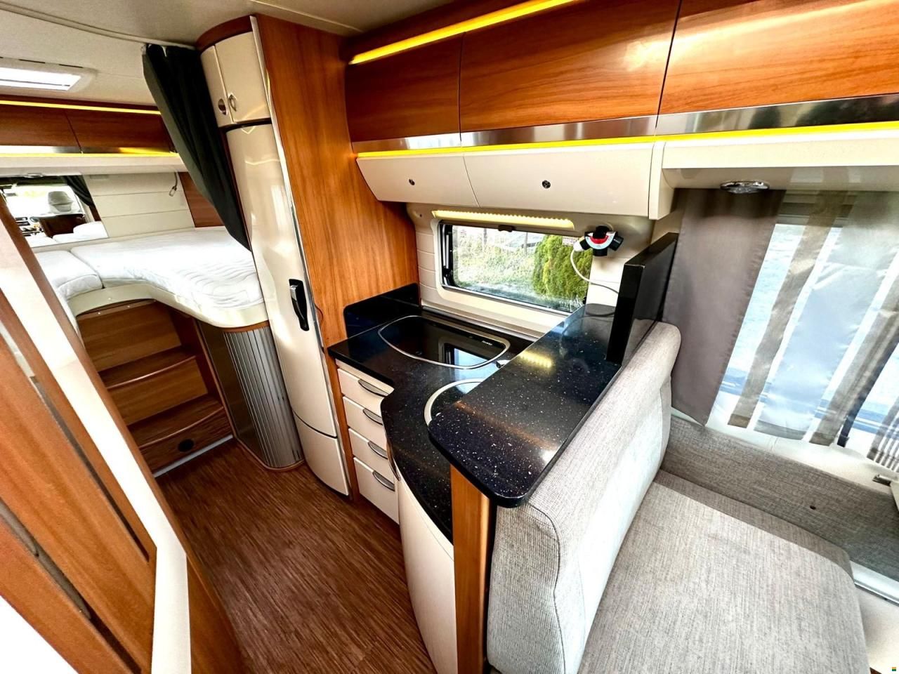 Renault ***FIRST CLASS HOBBY L&Auml;NGSBETT***