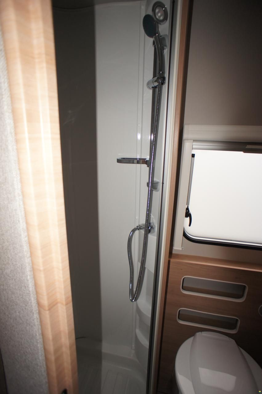 Knaus Südwind 580 QS Black Edition