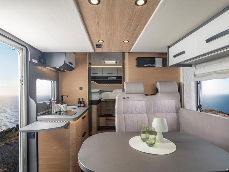 Knaus Live Wave 650 MEG Black Selection