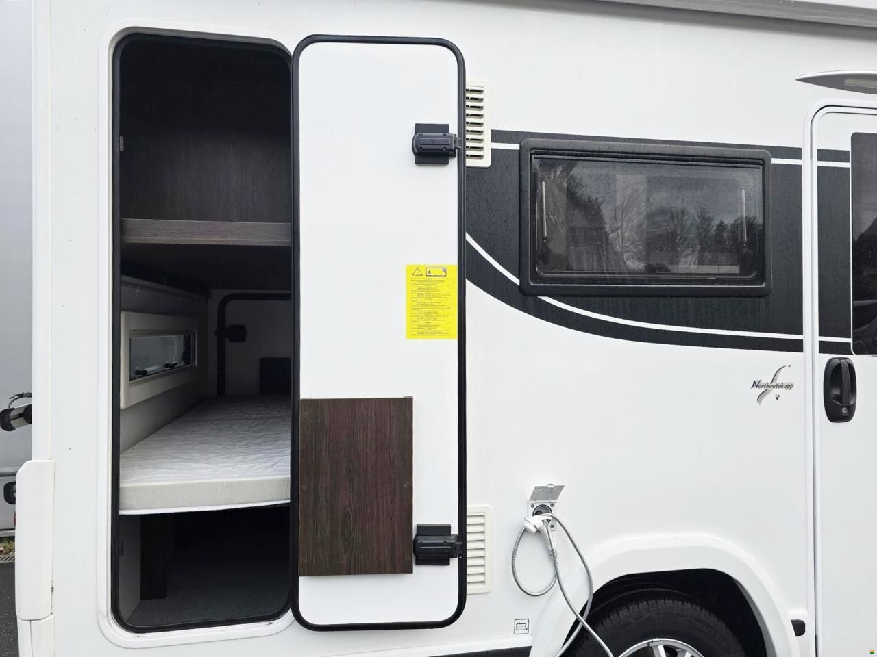 Benimar TESSORO T 483 AUTOMATIK