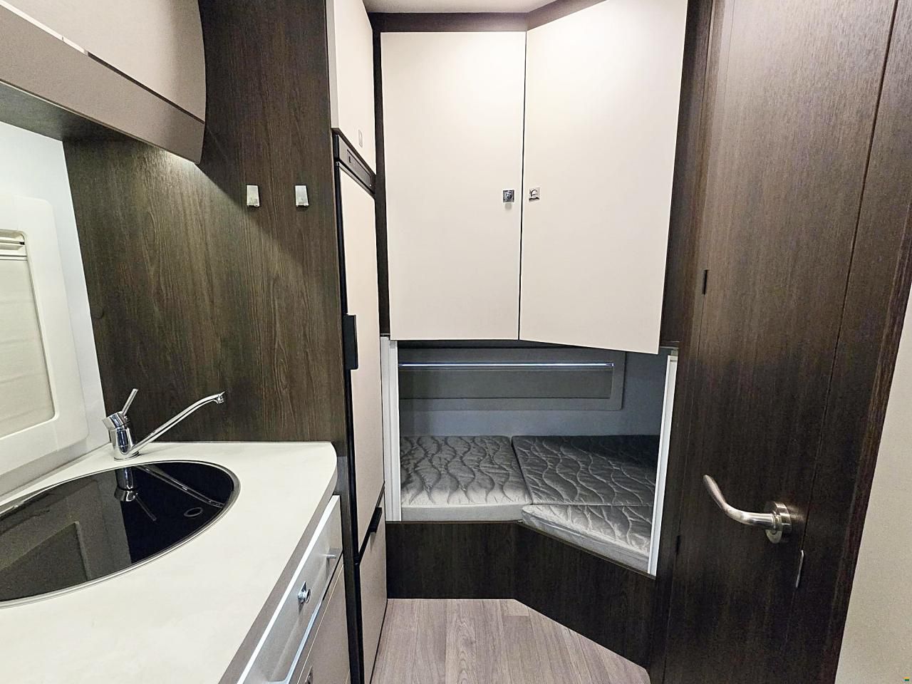 Benimar TESSORO T 483 AUTOMATIK