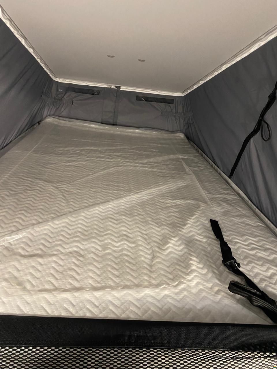 Adria TWIN 640 SGX PT 60Y DELUXE