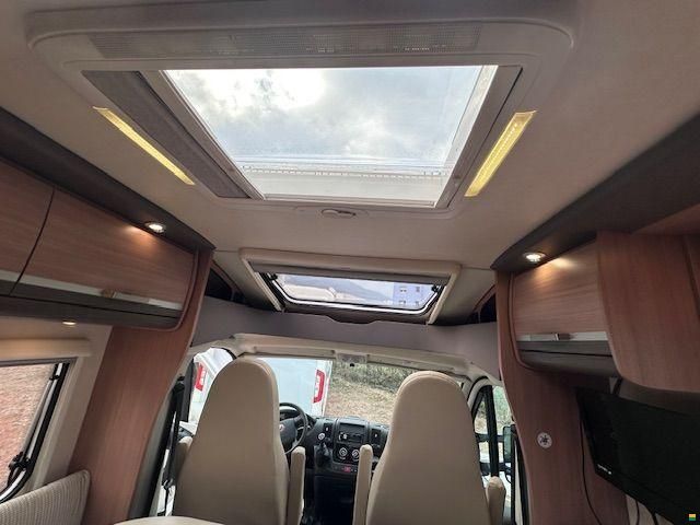 Knaus Sky TI 650 MEG