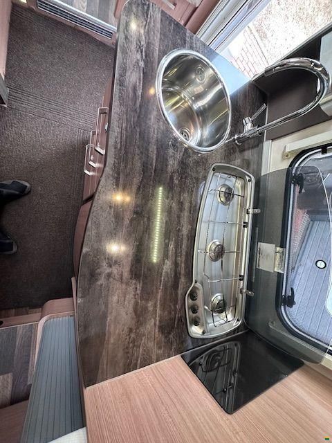 Knaus Sky TI 650 MEG