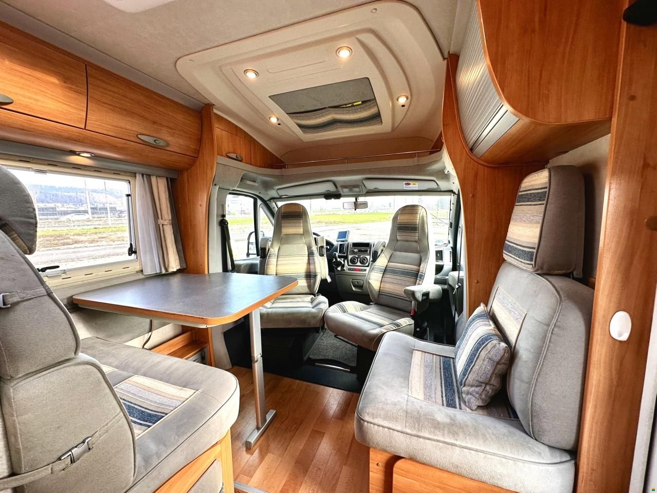 Fiat 2.3JTD 130PS ADRIA 670SL *** LÄNGSBETT*