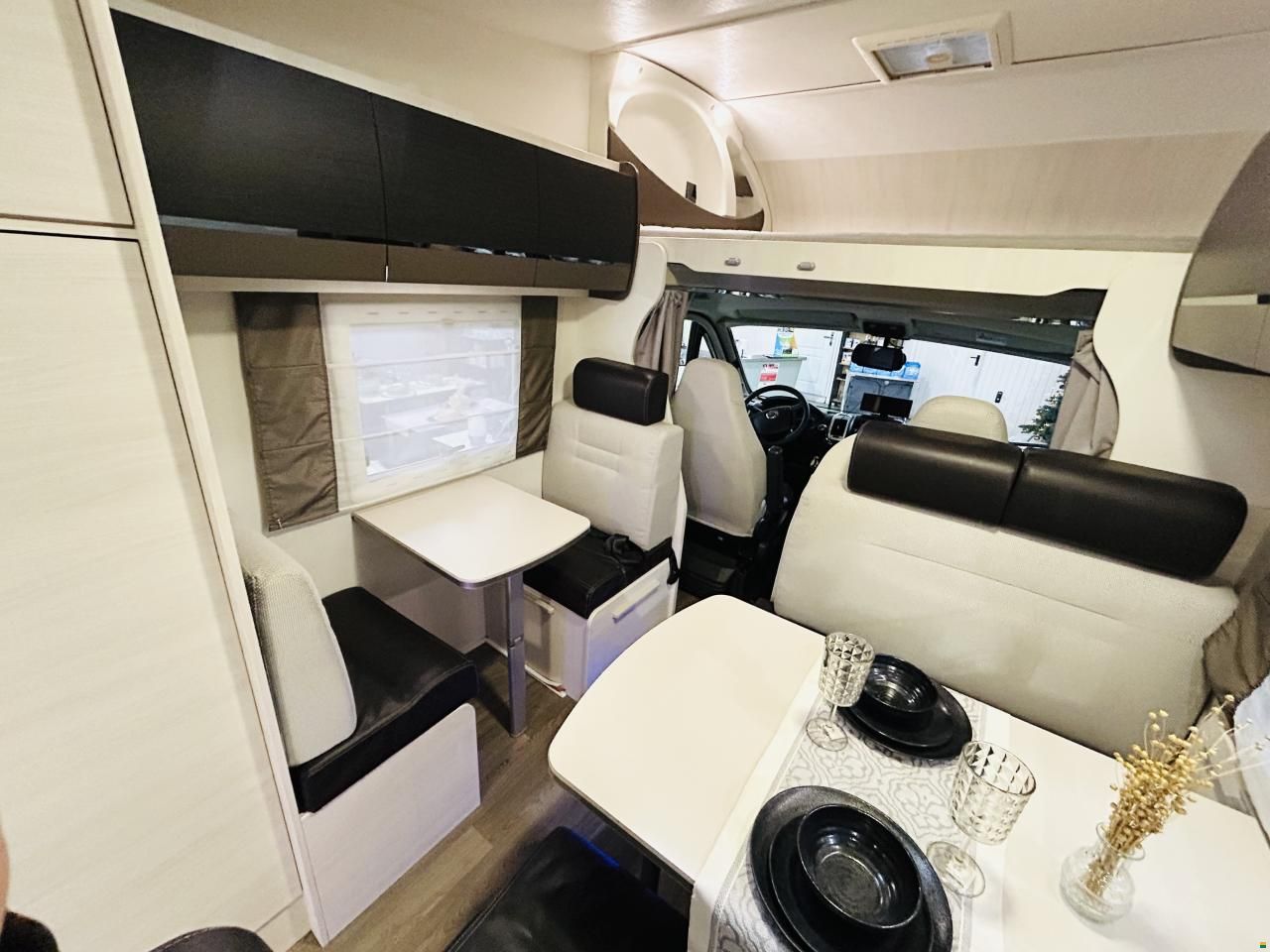 Challenger Genesis C256