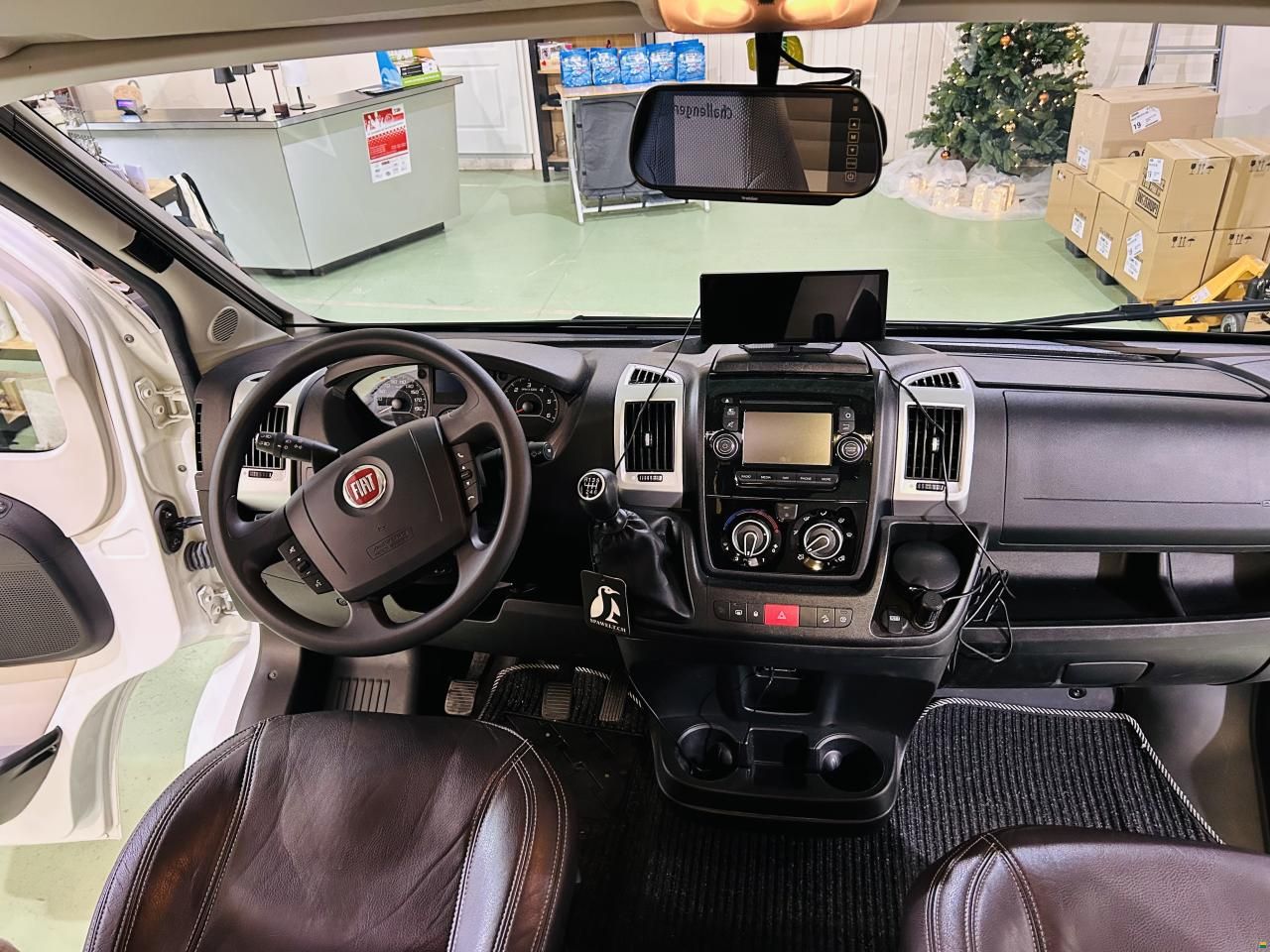 Challenger Genesis C256