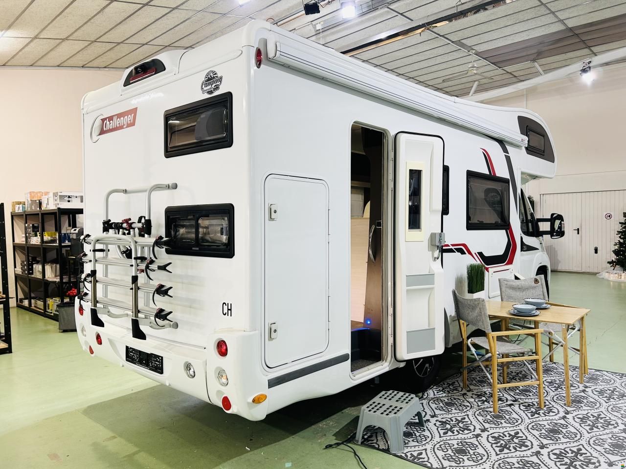 Challenger Genesis C256