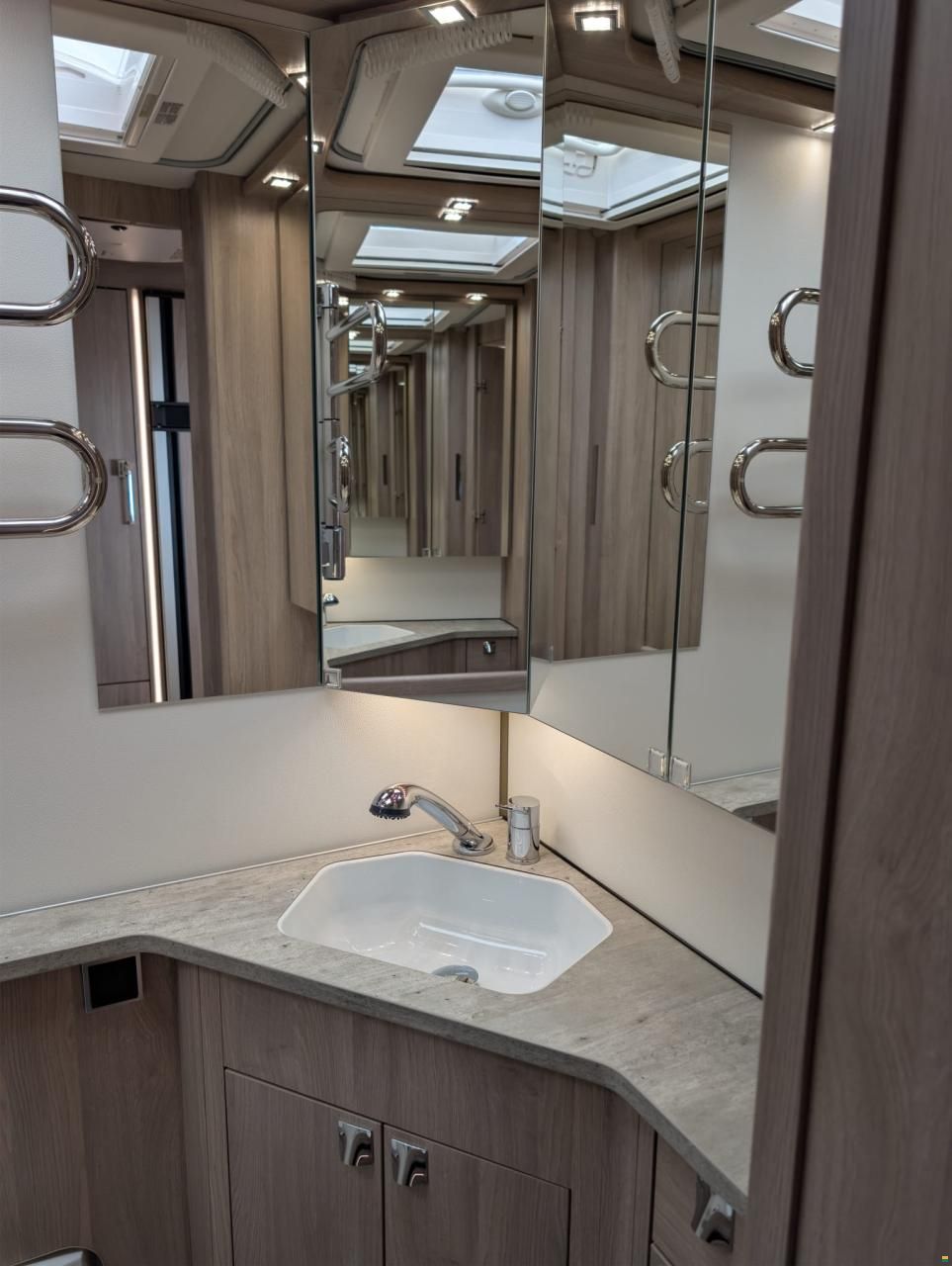 Kabe Smaragd 540 GLE