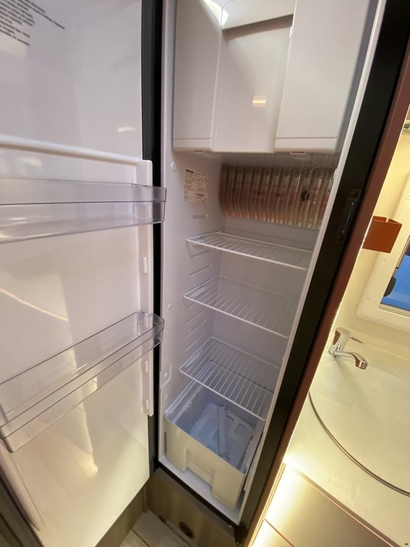 Roller Team Kronos 285 TL, Ford 165PS Automat