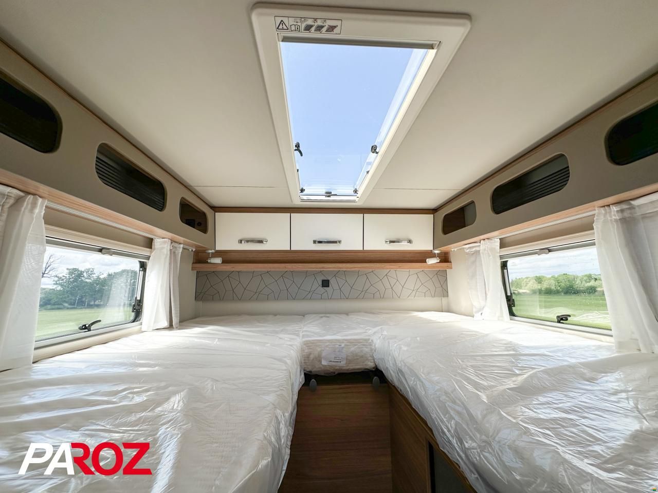 Weinsberg Cara Compact 600 MEG Edition [Pepper]