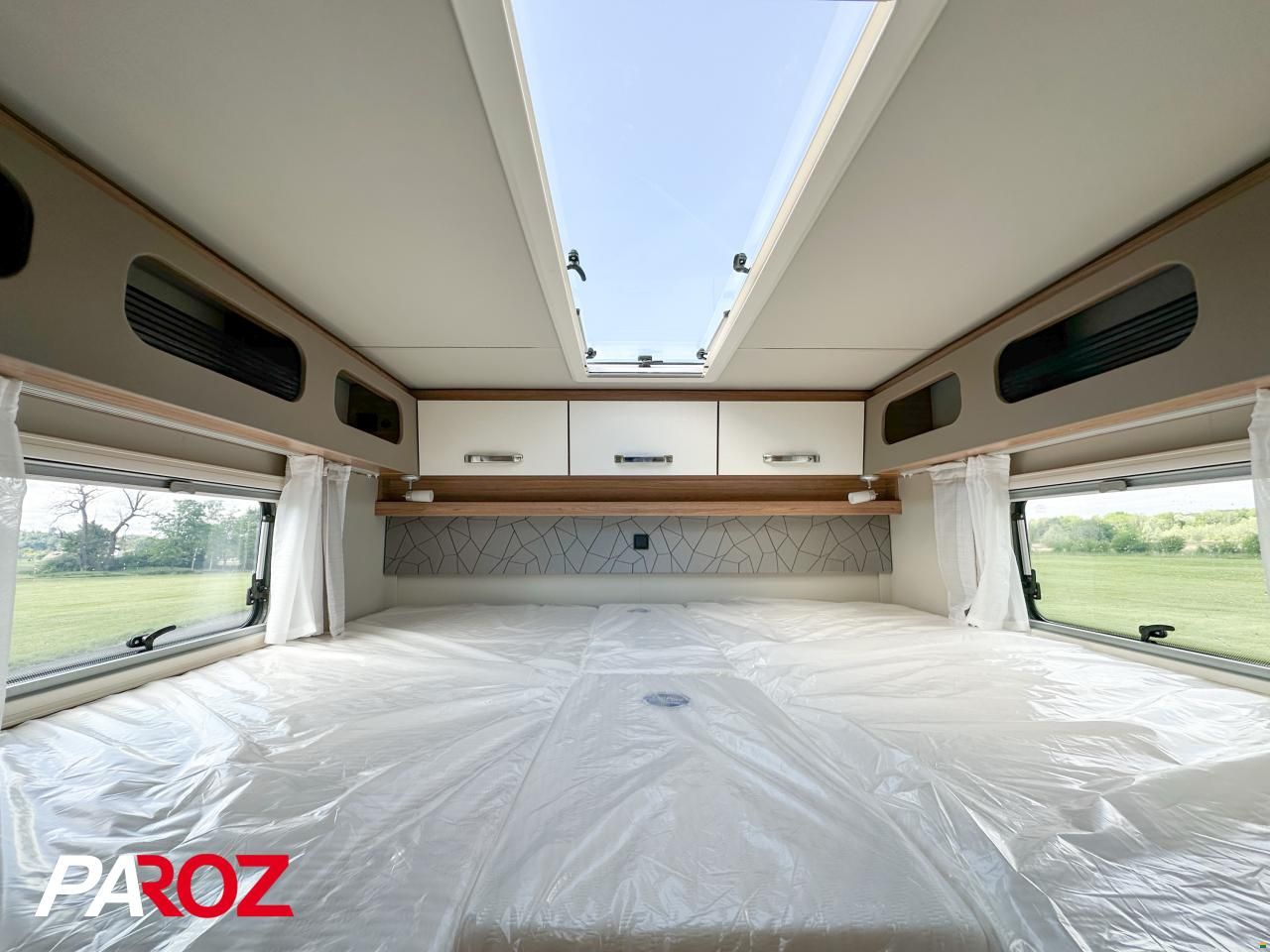 Weinsberg Cara Compact 600 MEG Edition [Pepper]