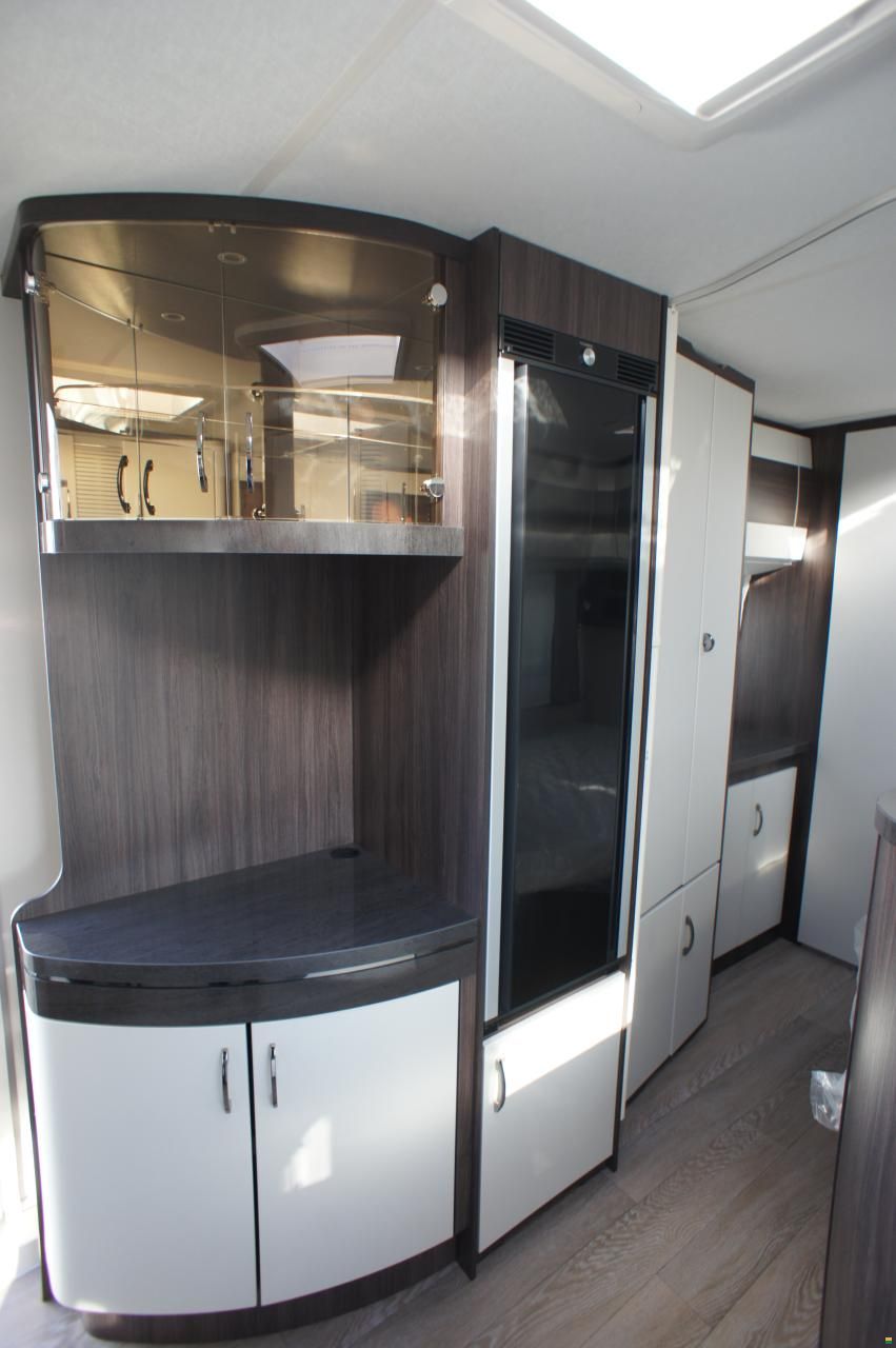 Hobby Prestige 720 KWFU