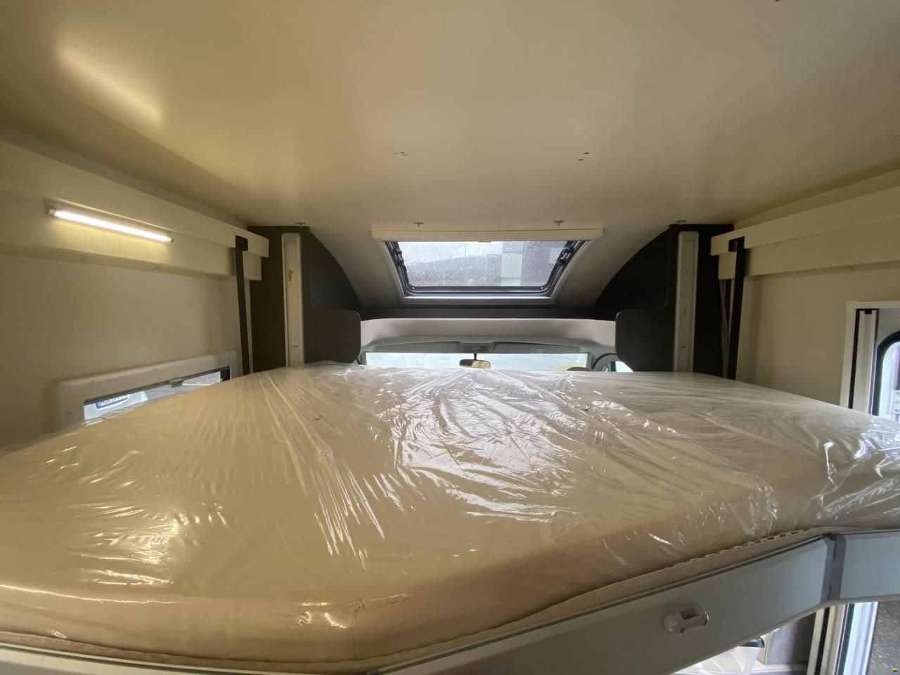 Roller Team Kronos 284 TL, Fiat 2.2MJ 140PS Automat