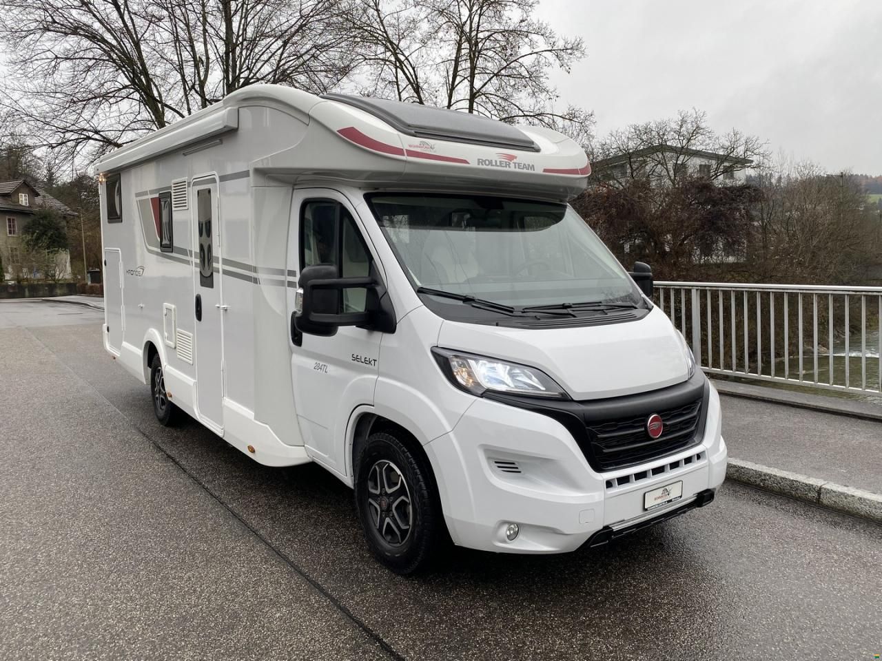 Roller Team Kronos 284 TL, Fiat 2.2MJ 140PS Automat