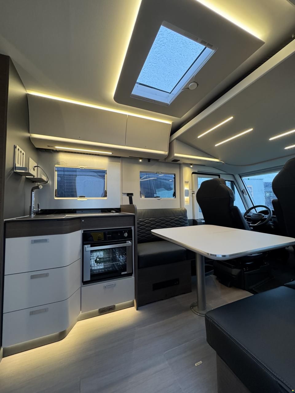 Adria Sonic Supreme 700 DL