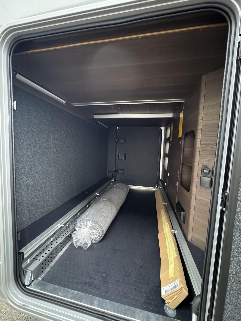 Adria Sonic Supreme 700 DL