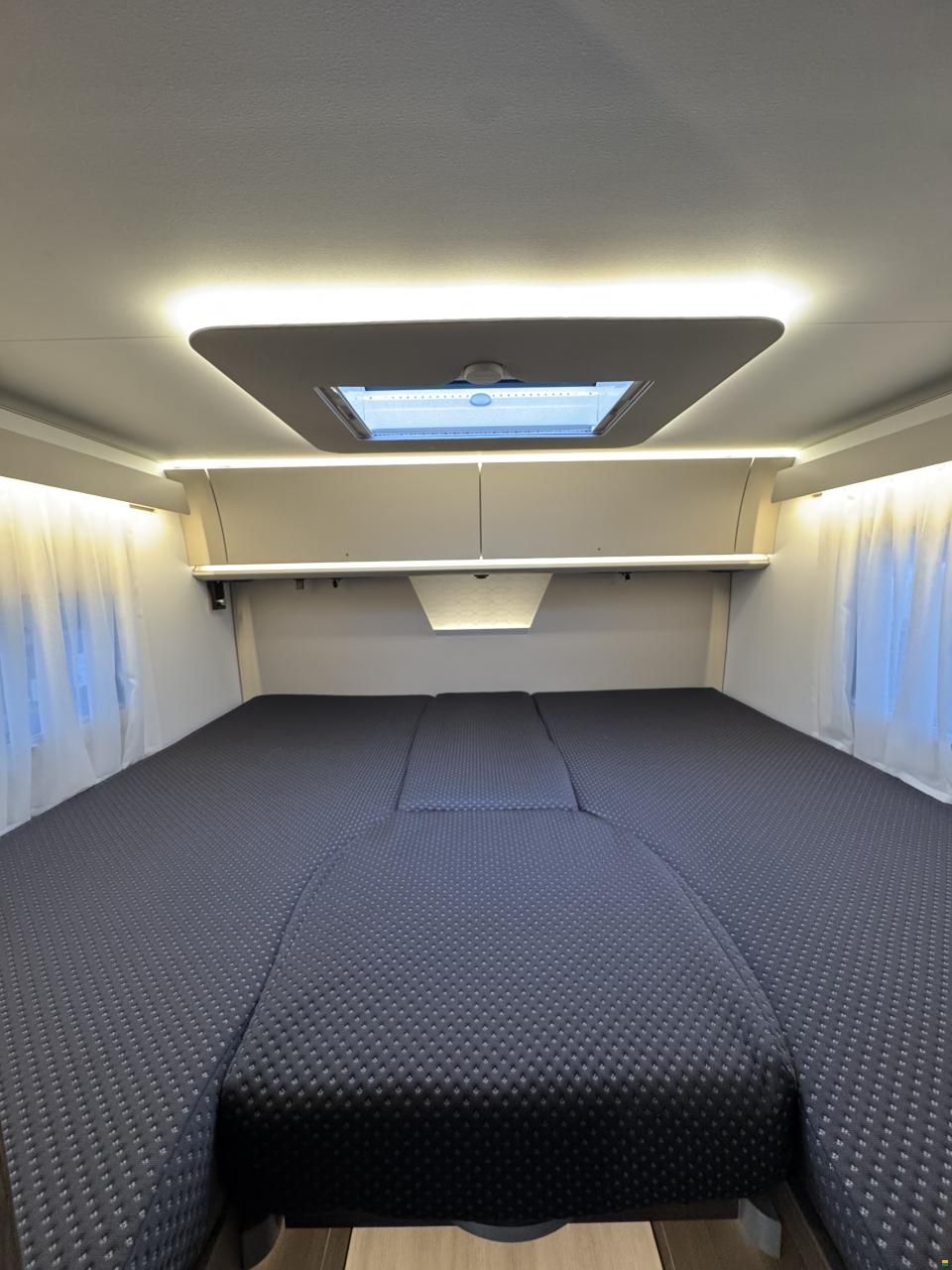 Adria Sonic Supreme 700 DL