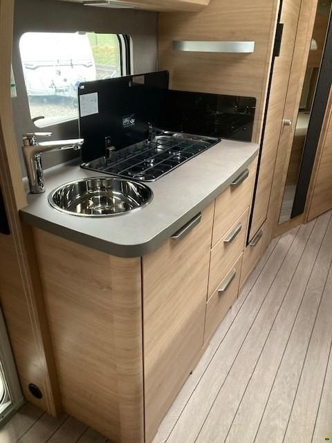 Knaus Südwind 580 QS Black Selection