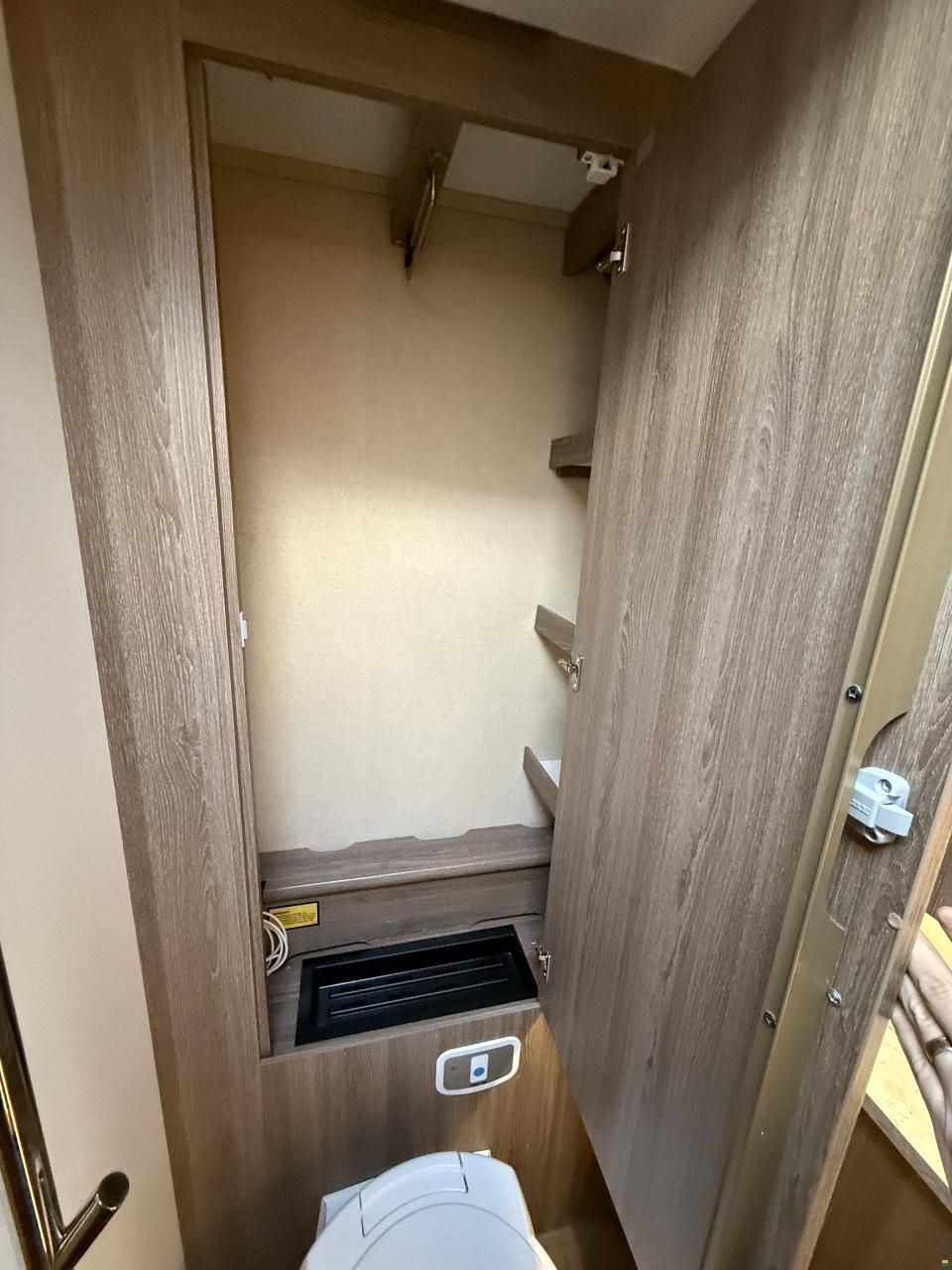 Kabe Royal 630 TDL FK KS