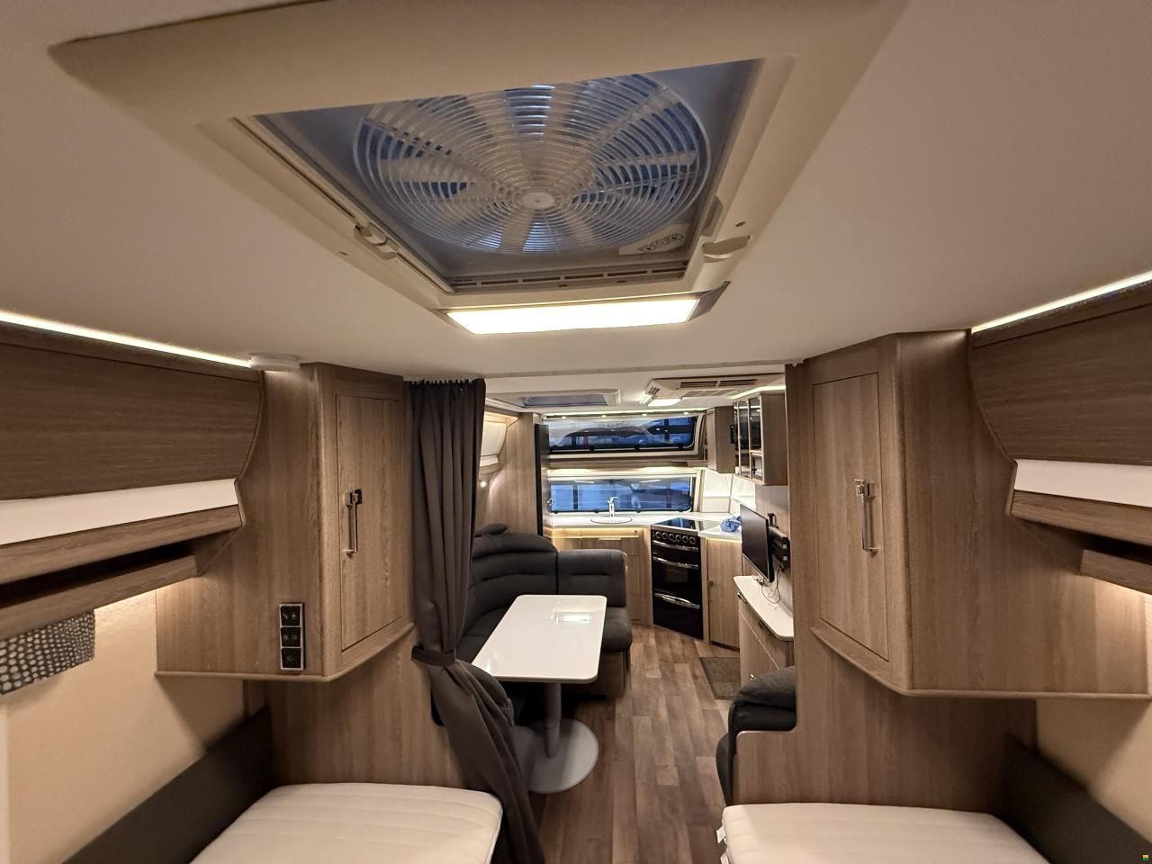 Kabe Royal 630 TDL FK KS