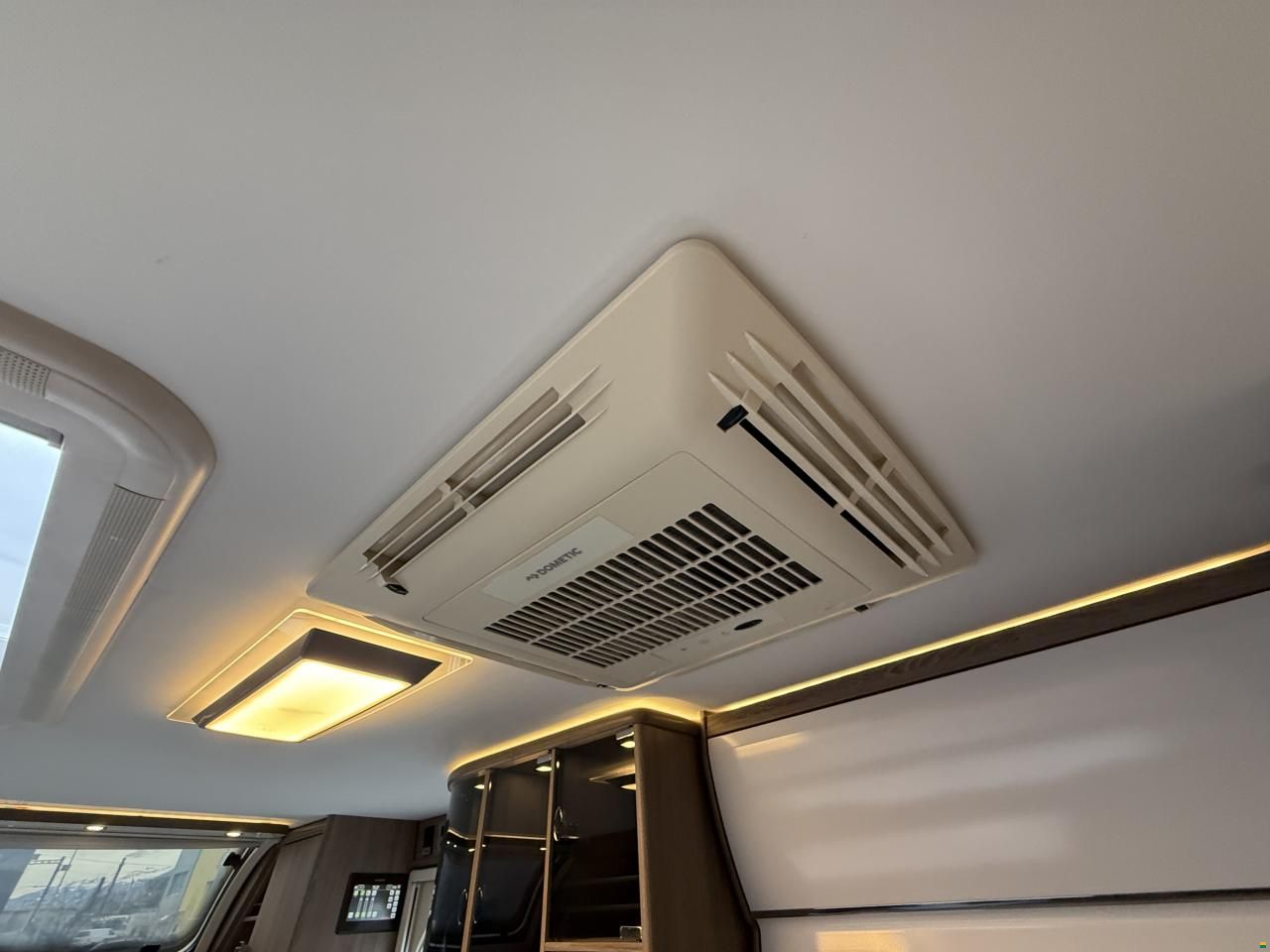 Kabe Royal 630 TDL FK KS