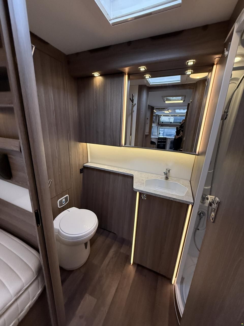 Kabe Royal 630 TDL FK KS