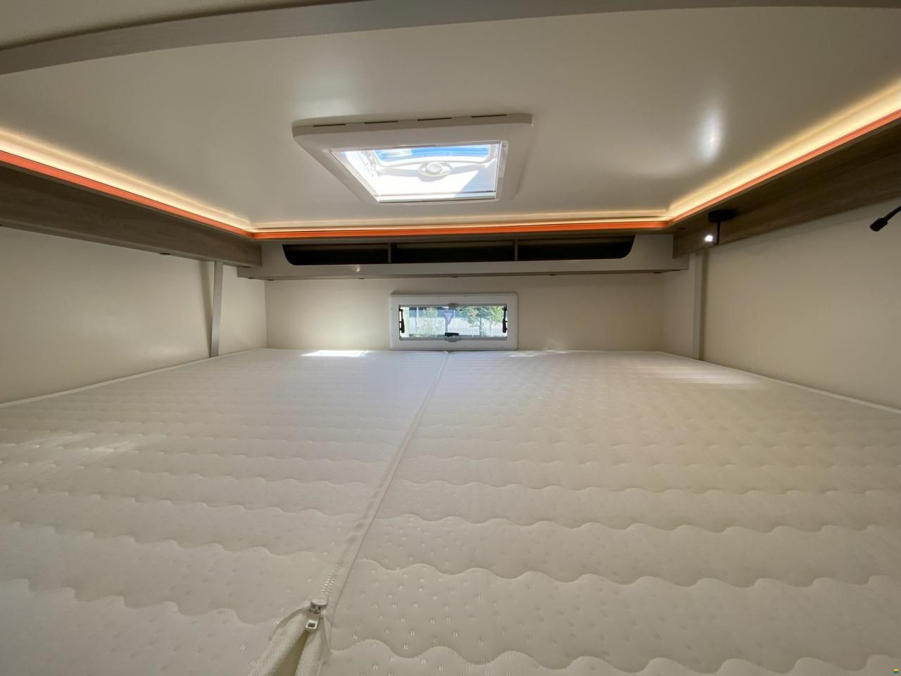 Roller Team Kronos 290M, Ford 2.0TDCi 165PS Automat