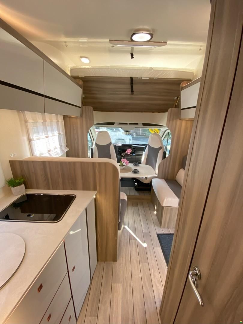 Roller Team Kronos 290M, Ford 2.0TDCi 165PS Automat