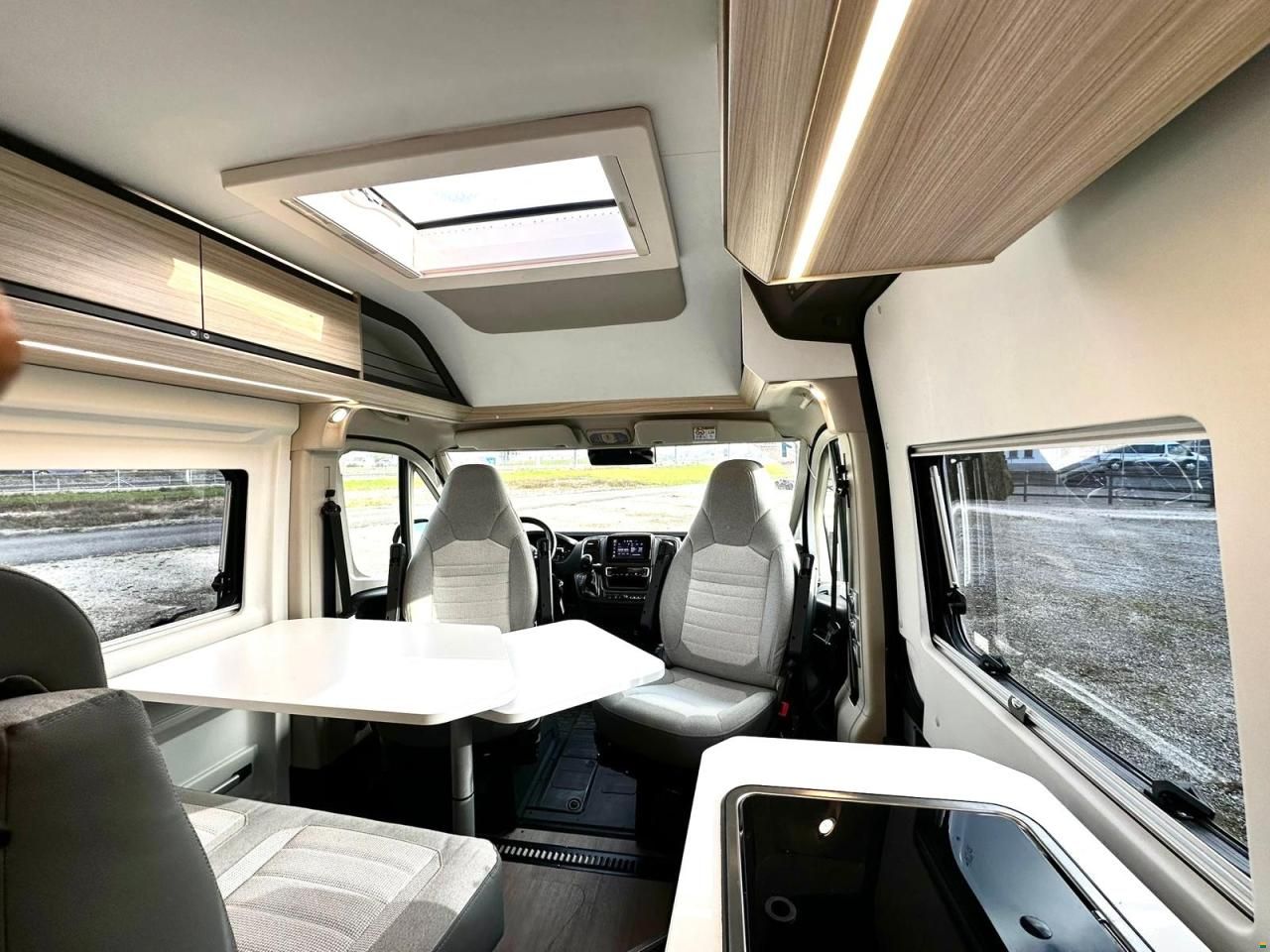 Fiat ***ADRIA TWIN 600SP FAMILY***9G AUTOMAT