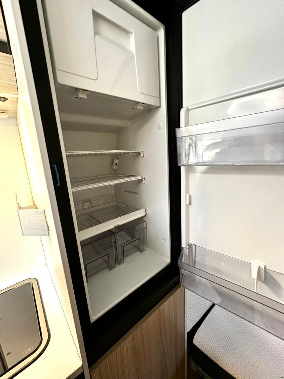 Fiat ***ADRIA TWIN 600SP FAMILY***9G AUTOMAT