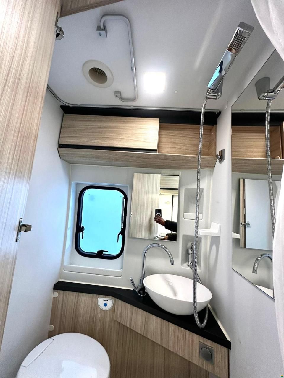 Fiat ***ADRIA TWIN 600SP FAMILY***9G AUTOMAT