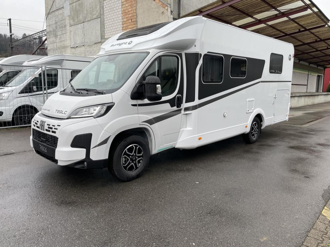 Sunlight Adventure T 69LC