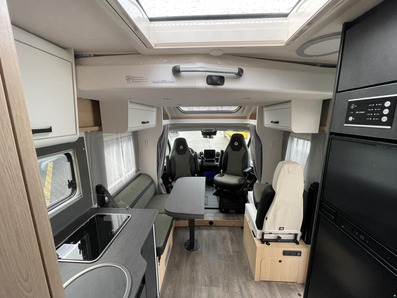 Sunlight Adventure T 69LC