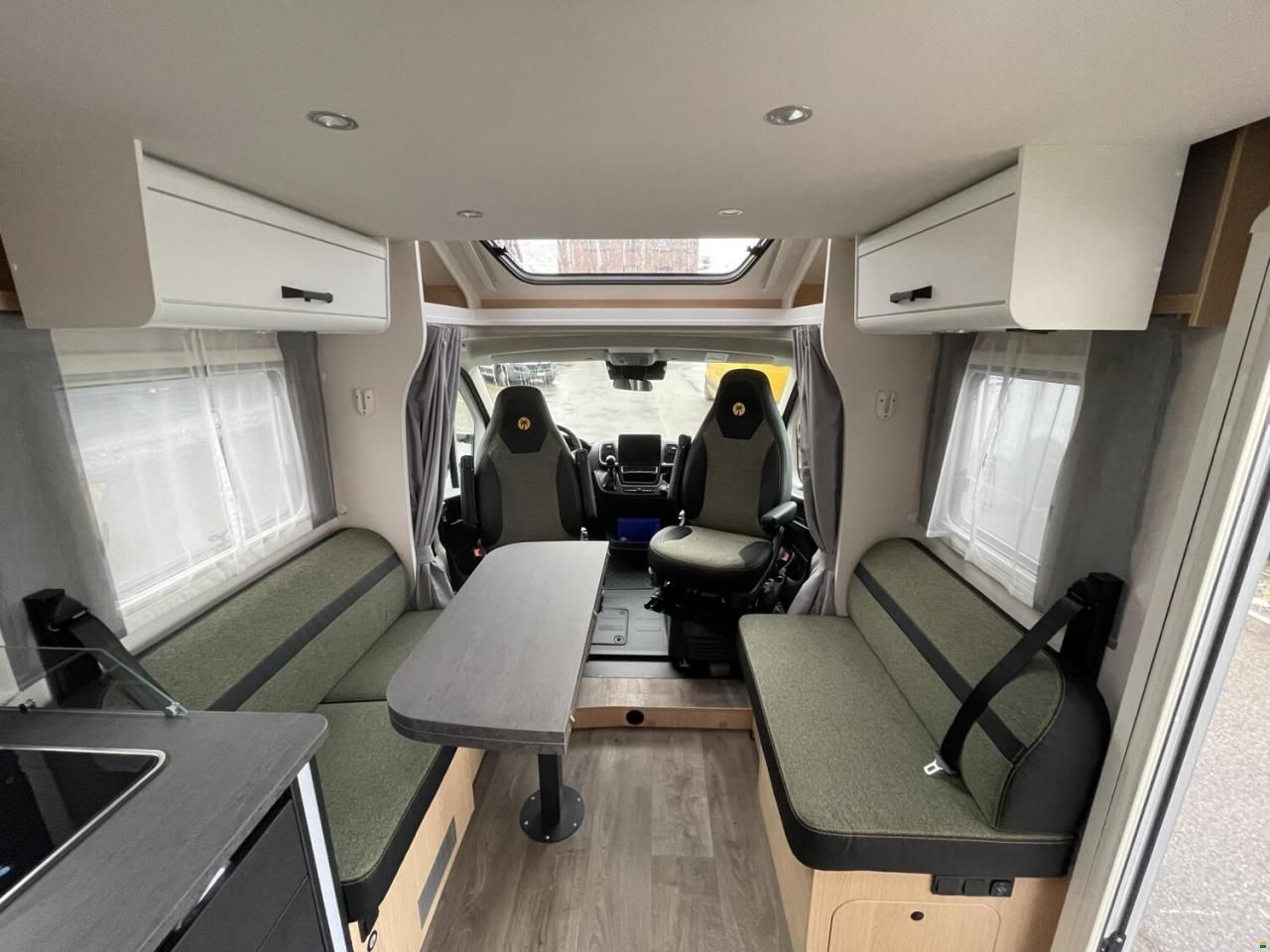 Sunlight Adventure T 69LC