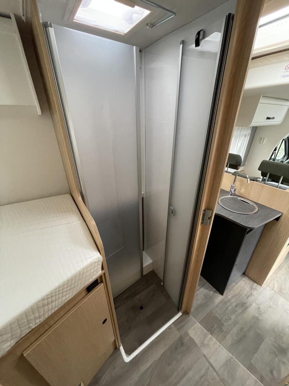 Sunlight Adventure T Ford 680