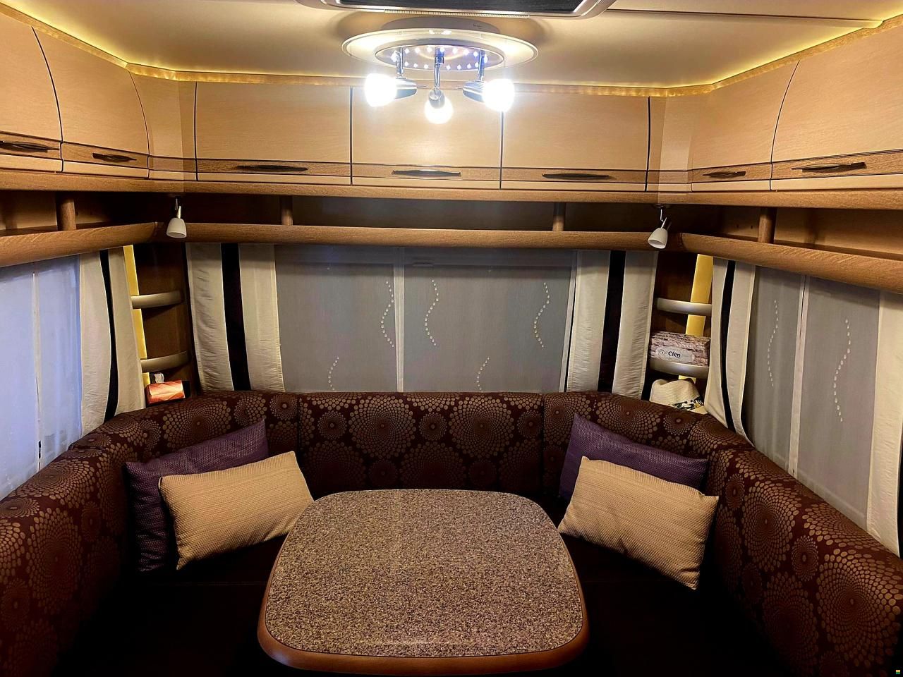 Fendt Tendenza 495 SF Swiss Edition