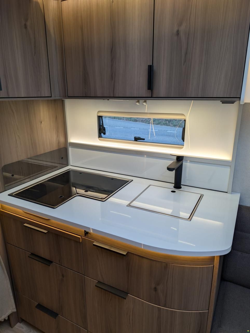 Kabe Briljant 470 XL 2.3 XV2