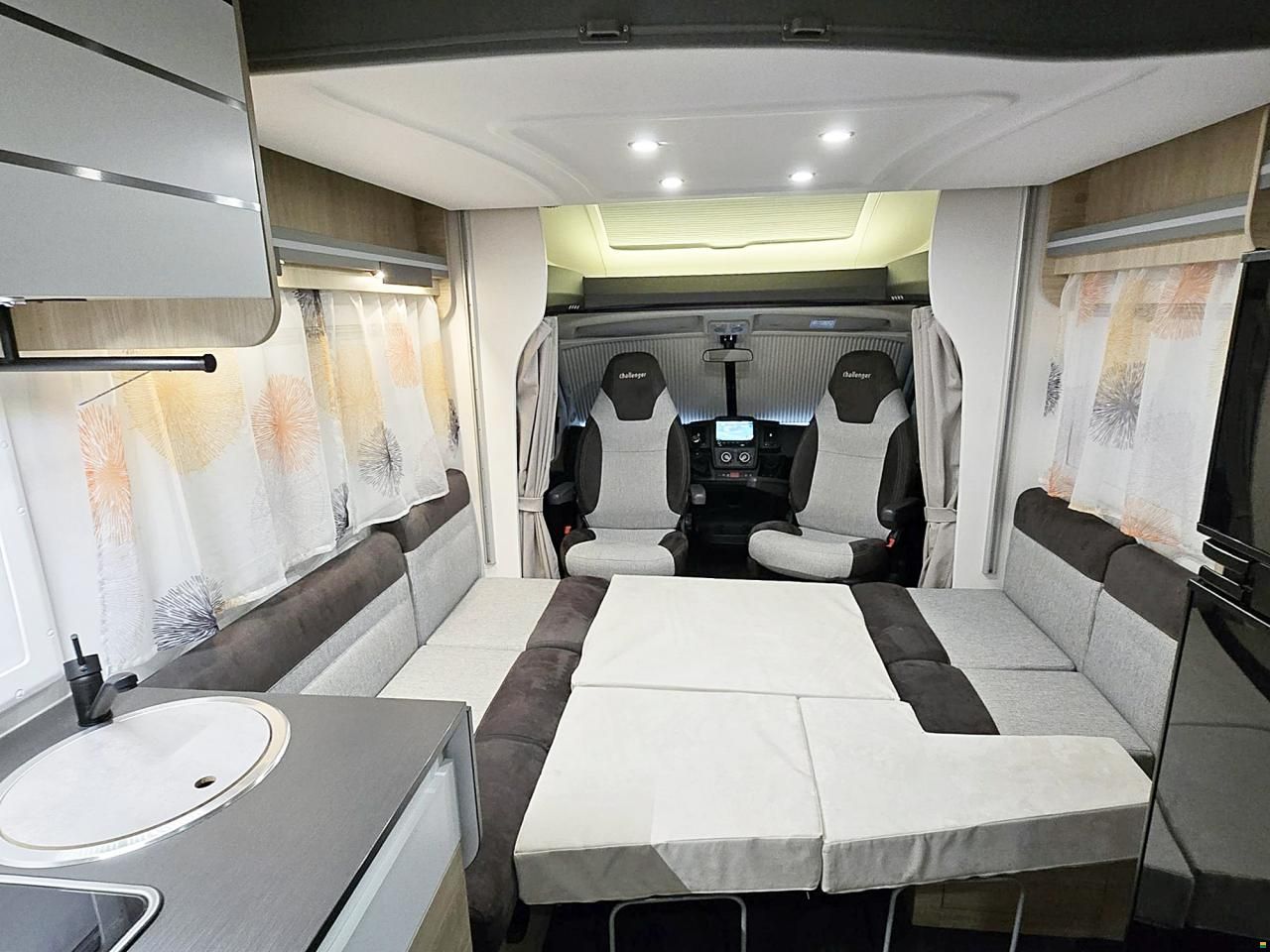 Challenger 250 START EDITION 2.2 HDI